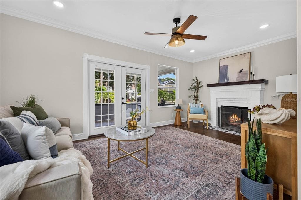 629 6TH AVENUE N, ST PETERSBURG, FL 33701 — zdjęcie 4