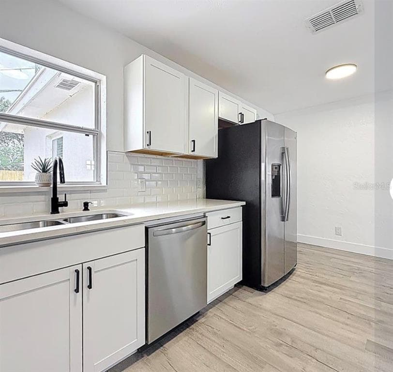 200 LEWIS BOULEVARD SE, ST PETERSBURG, FL 33705 — zdjęcie 5