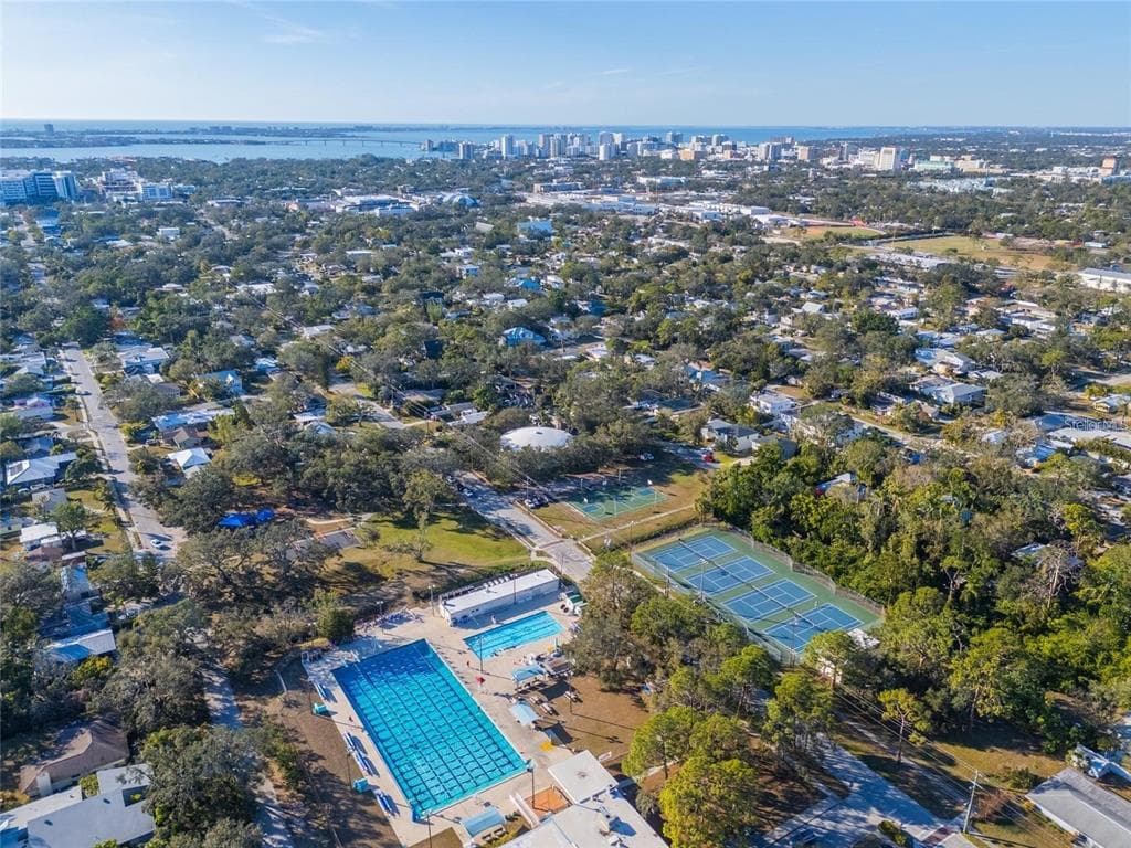 2420 FLOYD STREET, SARASOTA, FL 34239 — zdjęcie 5