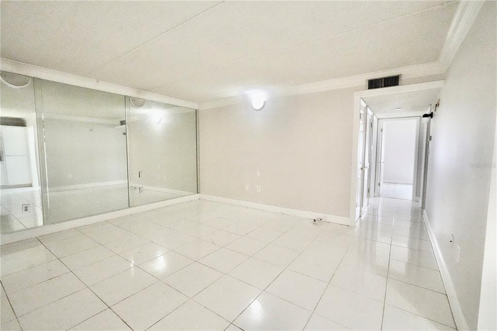 4718 CHRISTA COURT # 317, TAMPA, FL 33614 — zdjęcie 2