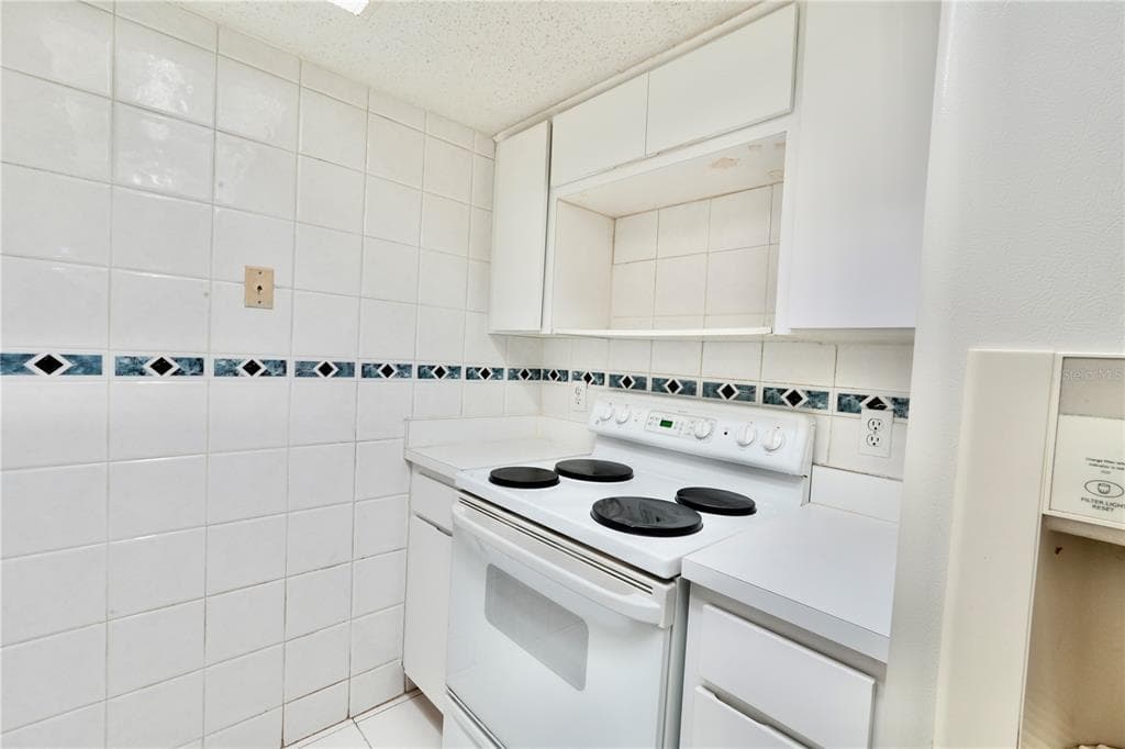 4718 CHRISTA COURT # 317, TAMPA, FL 33614 — zdjęcie 5