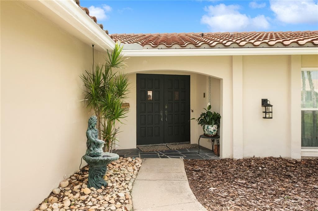 1924 MICHIGAN AVENUE NE, ST PETERSBURG, FL 33703 — zdjęcie 2