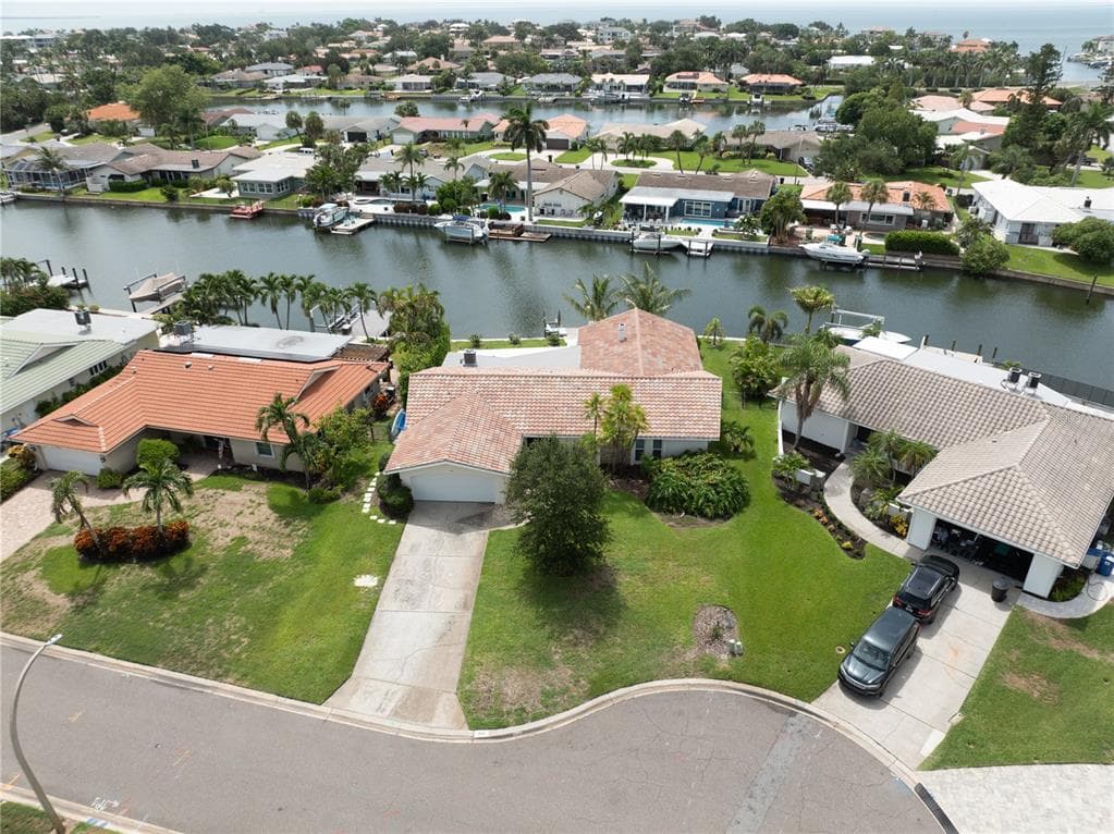 1924 MICHIGAN AVENUE NE, ST PETERSBURG, FL 33703 — zdjęcie 5