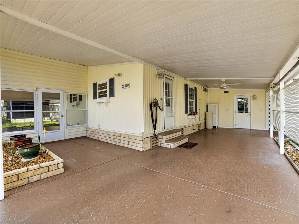 36419 BONNEY DRIVE, ZEPHYRHILLS, FL 33541 — zdjęcie 4