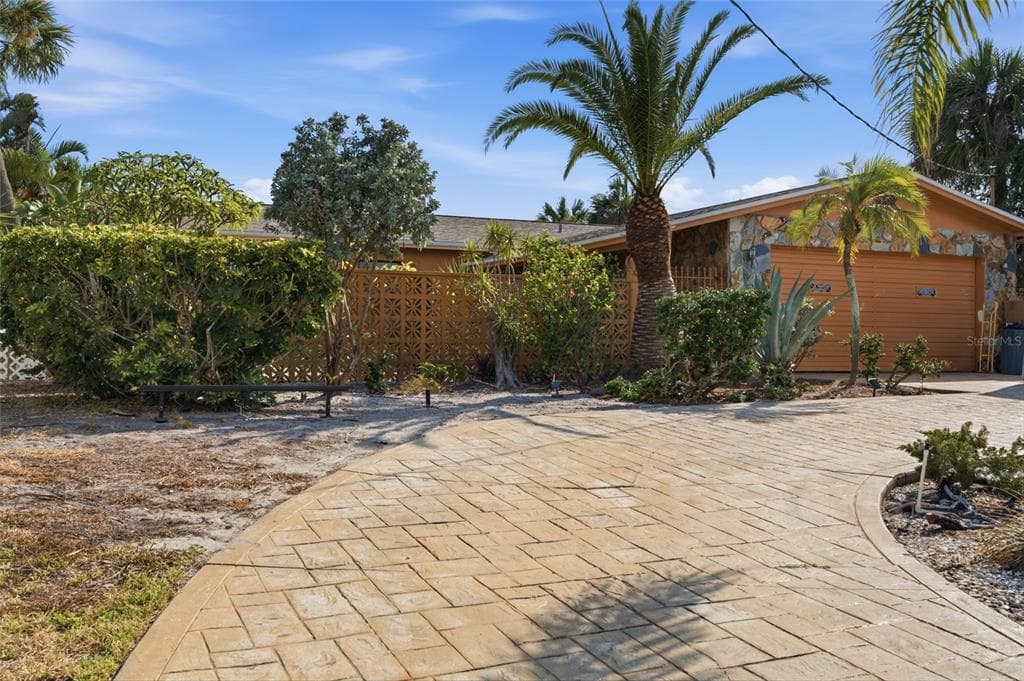 412 HERMOSITA DRIVE, ST PETERSBURG, FL 33706 — zdjęcie 3