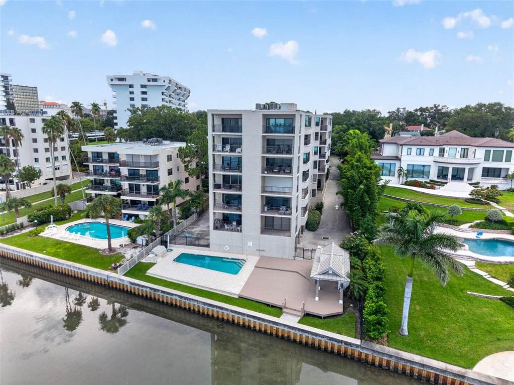 602 LIME AVENUE # 101, CLEARWATER, FL 33756