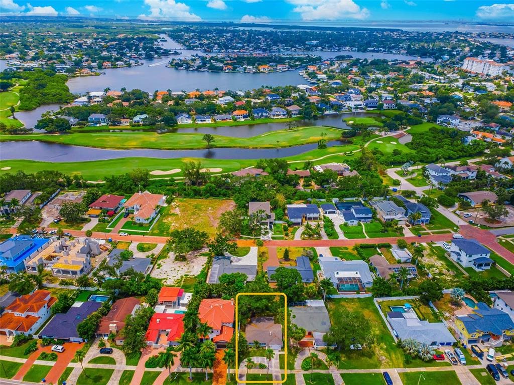 910 SNELL ISLE BOULEVARD NE, ST PETERSBURG, FL 33704 — zdjęcie 2