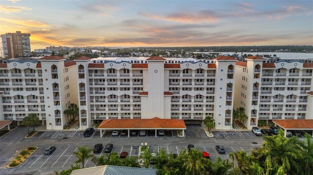 17717 GULF BOULEVARD # 604, REDINGTON SHORES, FL 33708 — zdjęcie 2