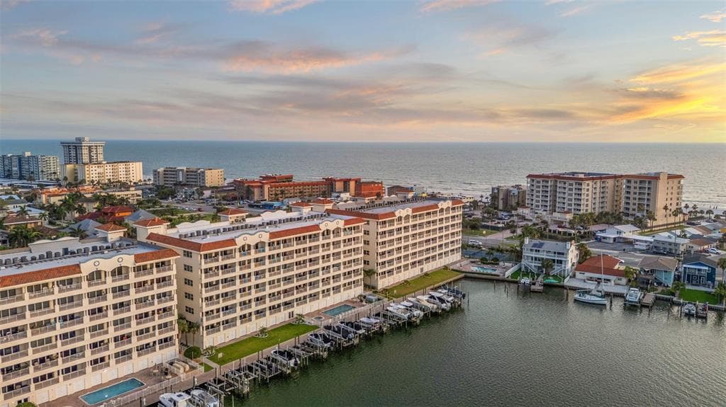 17717 GULF BOULEVARD # 604, REDINGTON SHORES, FL 33708 — zdjęcie 3