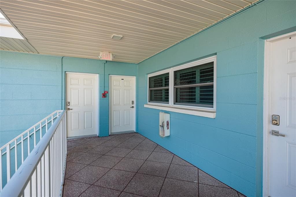 6000 2ND STREET E # 6, ST PETE BEACH, FL 33706 — zdjęcie 3