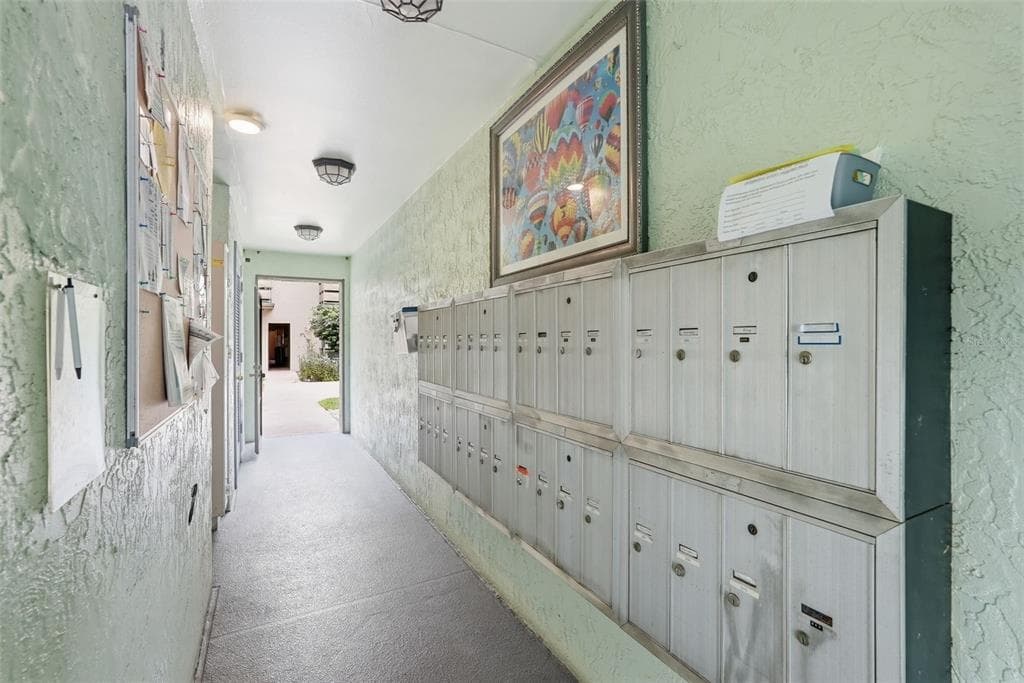 5973 TERRACE PARK DRIVE N # 109, ST PETERSBURG, FL 33709 — zdjęcie 4