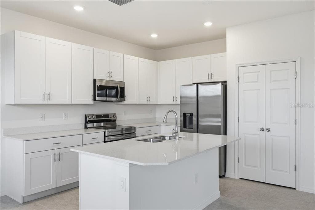 167 BOTTLE BRUSH DRIVE, HAINES CITY, FL 33844 — zdjęcie 2
