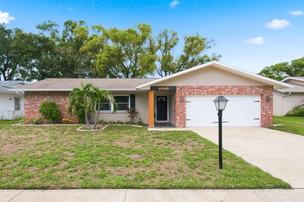 3229 SPANISH MOSS LANE, PALM HARBOR, FL 34684