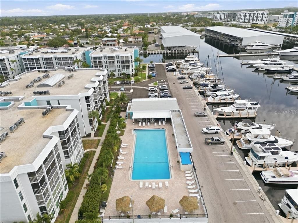 4908 38TH WAY S # 401, ST PETERSBURG, FL 33711
