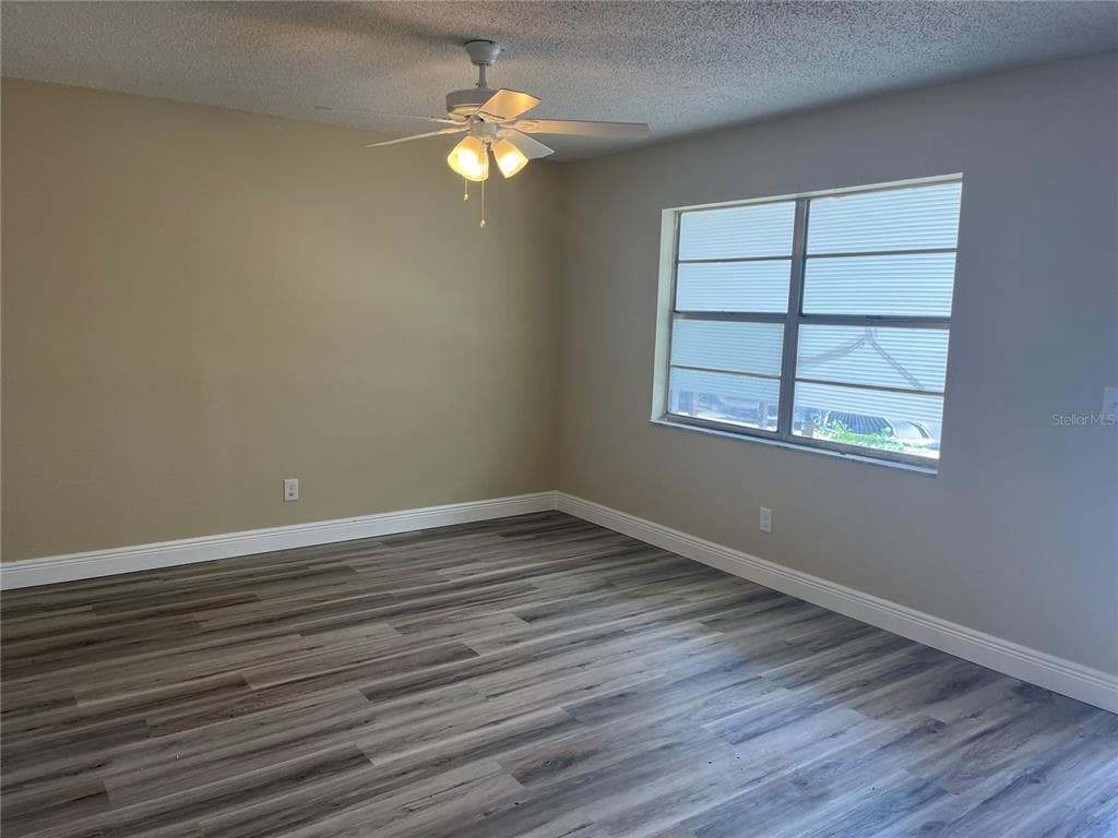 9105 TUDOR DRIVE # F103, TAMPA, FL 33615 — zdjęcie 3