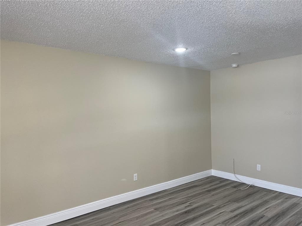 9105 TUDOR DRIVE # F103, TAMPA, FL 33615 — zdjęcie 5