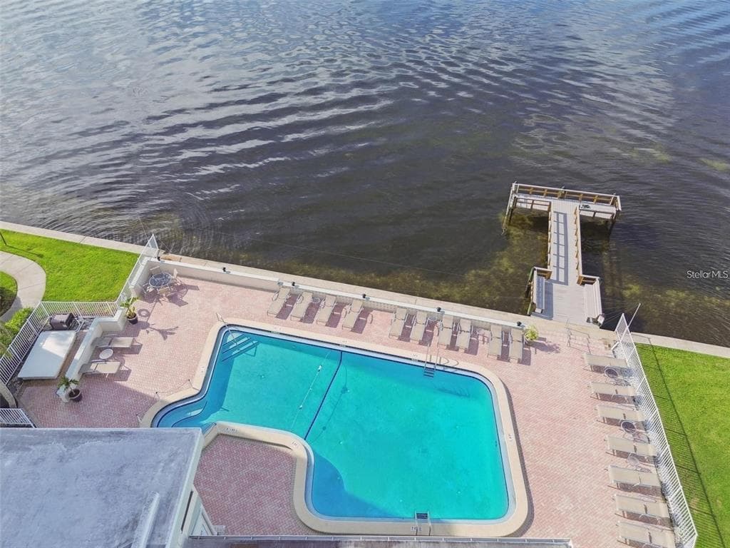 300 WOODETTE DRIVE # 602, DUNEDIN, FL 34698 — zdjęcie 3
