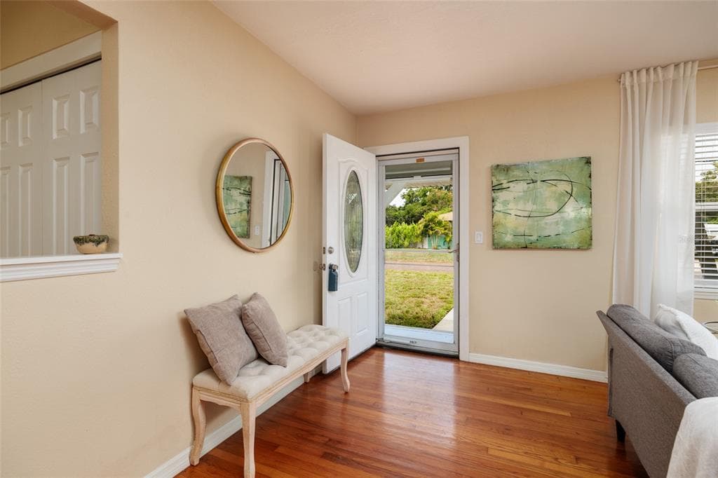 801 61ST STREET N, ST PETERSBURG, FL 33710 — zdjęcie 3