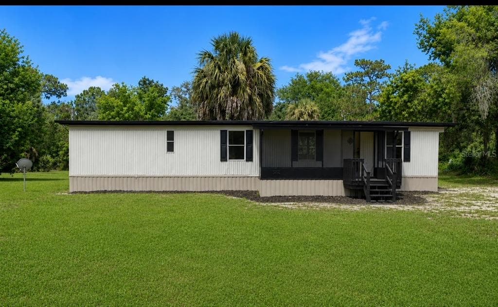 3320 N HOLIDAY DRIVE, CRYSTAL RIVER, FL 34428