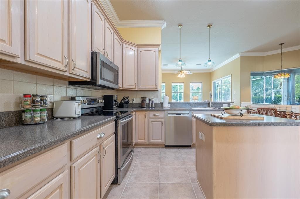 1626 E GATE DANCER CIRCLE, INVERNESS, FL 34453 — zdjęcie 4