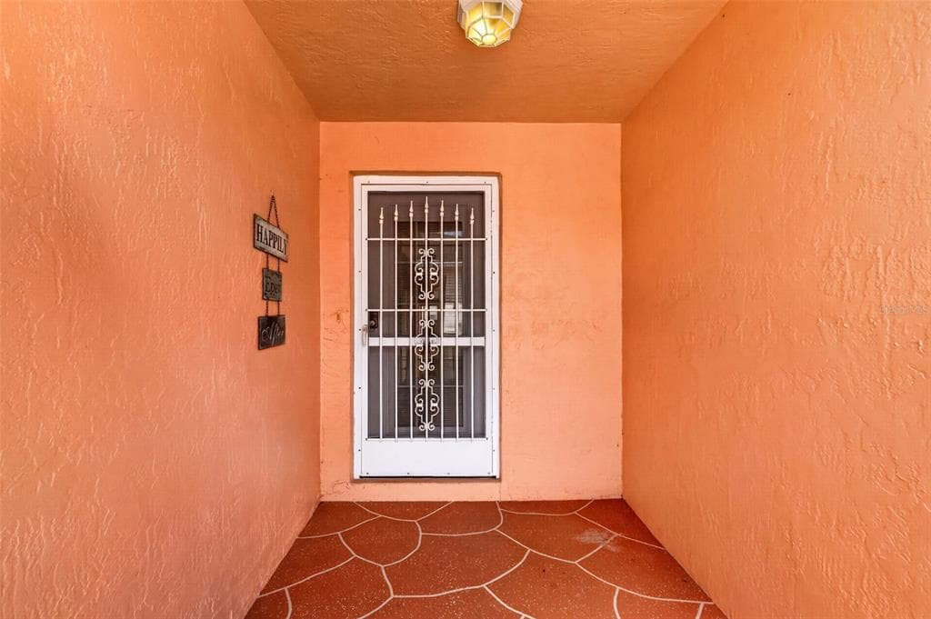 1004 LAREDO LANE, LADY LAKE, FL 32159 — zdjęcie 4