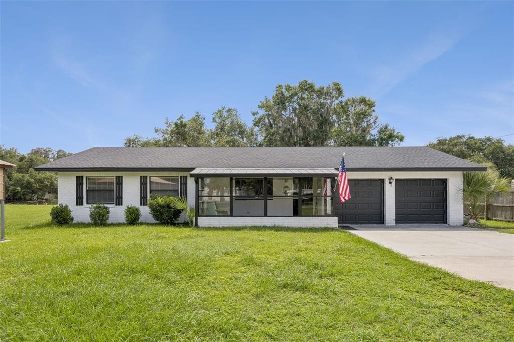 2082 SHADY LANE, GENEVA, FL 32732