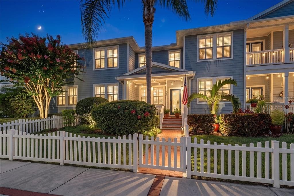 250 2ND AVENUE SW, LARGO, FL 33770 — zdjęcie 2