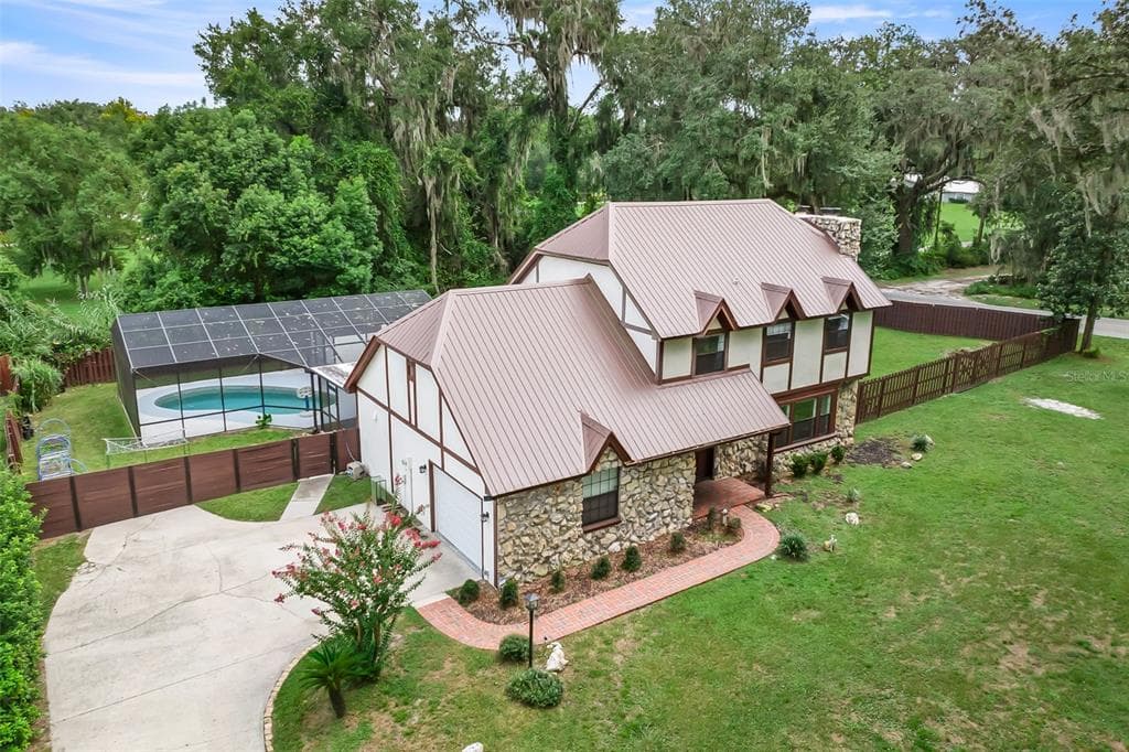102 THICKET LANE, PALATKA, FL 32177