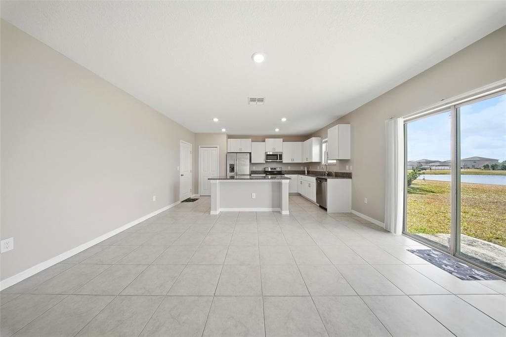 15617 CHARR ISLAND STREET, SUN CITY CENTER, FL 33573 — zdjęcie 5