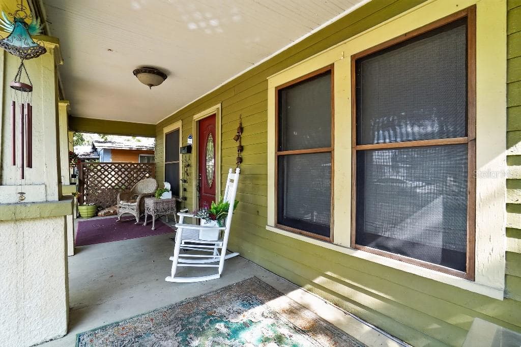 772 38TH AVENUE S, ST PETERSBURG, FL 33705 — zdjęcie 2