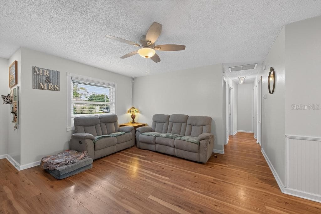 6070 73RD STREET N, ST PETERSBURG, FL 33709 — zdjęcie 4