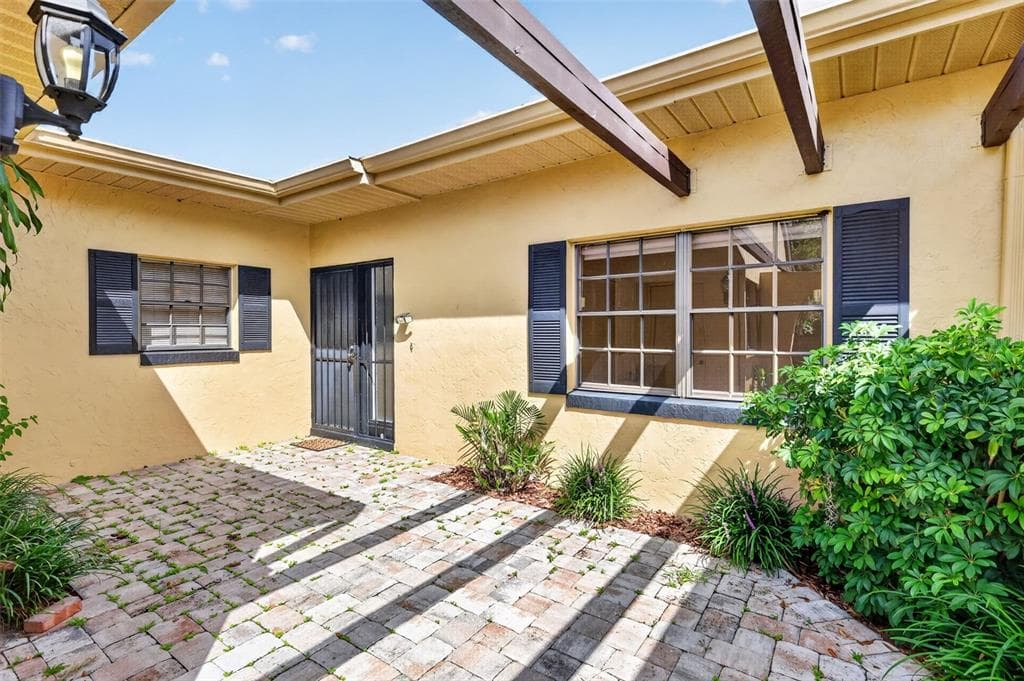 1111 LAKESHORE DRIVE # C3, EUSTIS, FL 32726 — zdjęcie 3