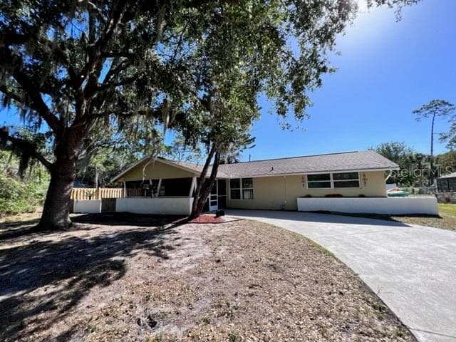 424 VANNELL STREET, PORT CHARLOTTE, FL 33954