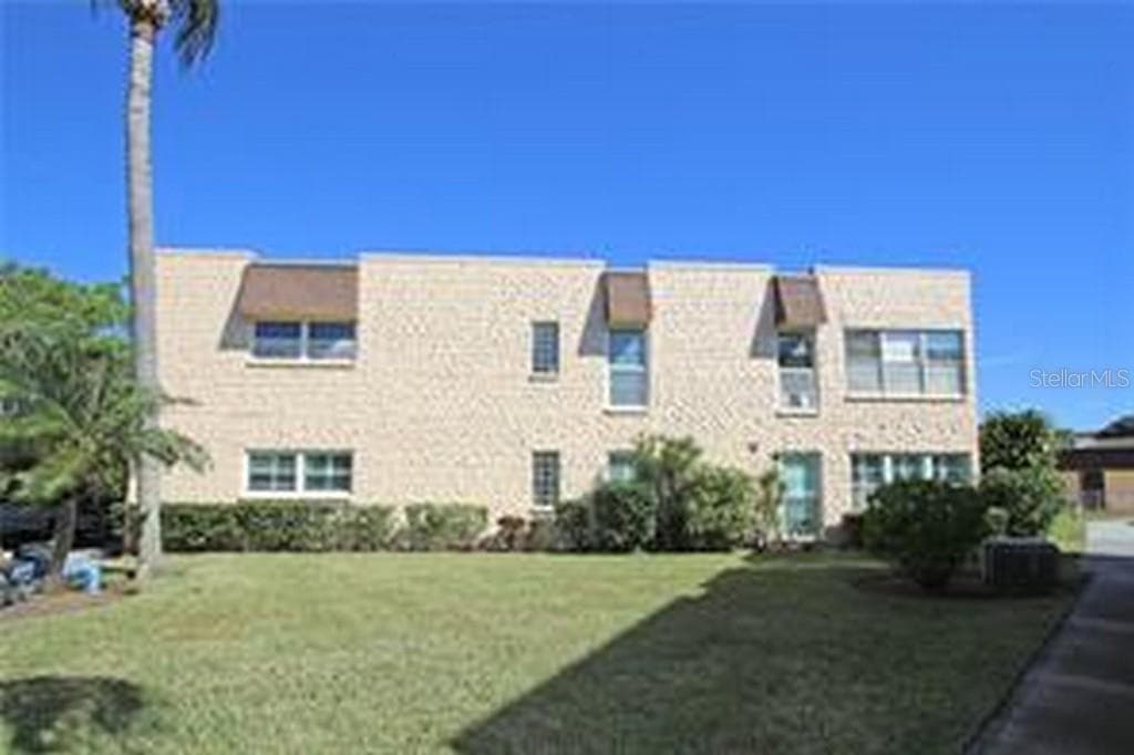 221 CEDARWOOD CIRCLE # 221, SEMINOLE, FL 33777