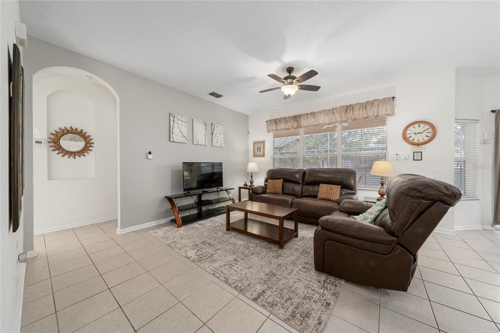 7765 TOSTETH STREET, KISSIMMEE, FL 34747 — zdjęcie 5
