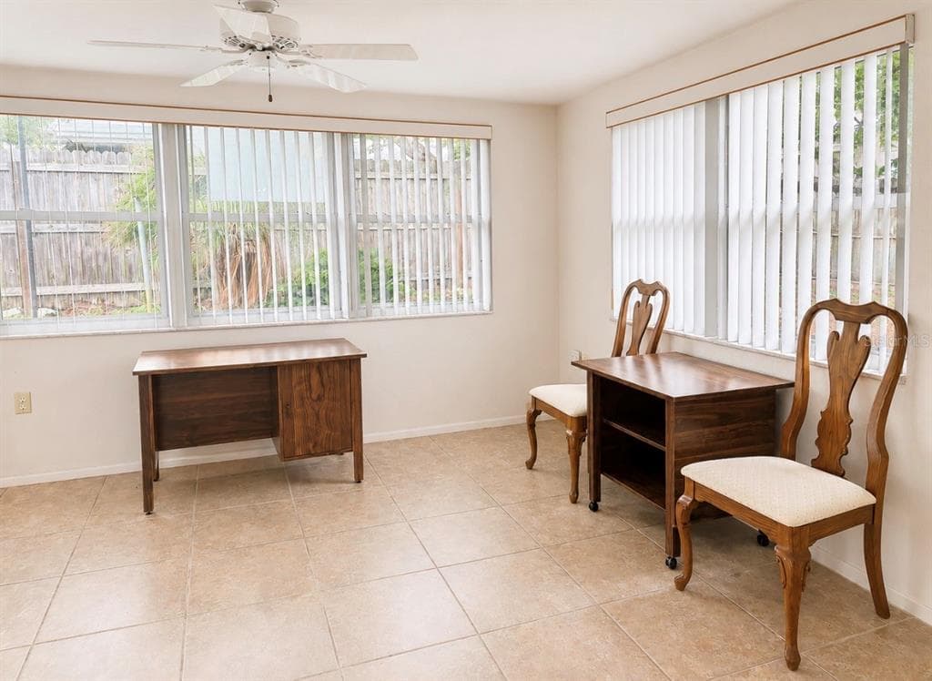 5617 CANOSA DRIVE, HOLIDAY, FL 34690 — zdjęcie 4
