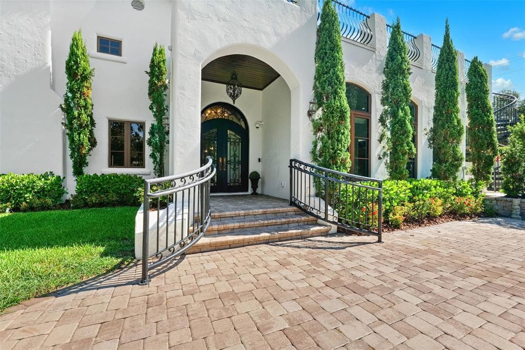 4555 W SWANN AVENUE, TAMPA, FL 33609 — zdjęcie 5