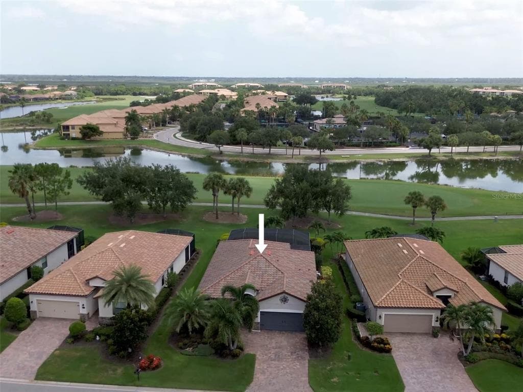 7031 QUIET CREEK DRIVE, BRADENTON, FL 34212