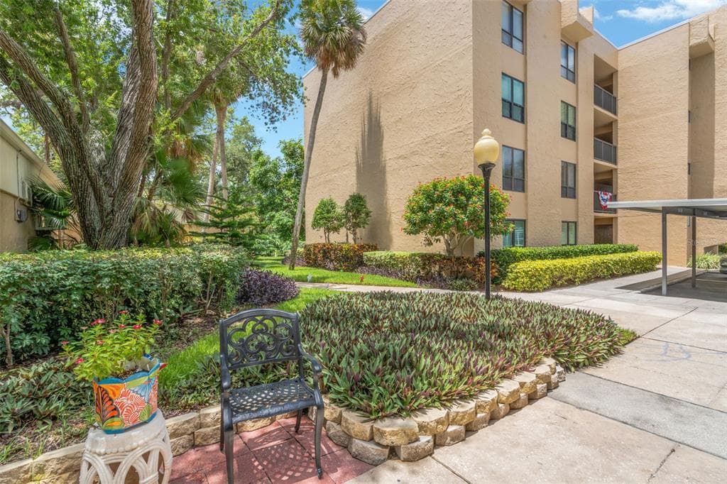 2614 COVE CAY DRIVE # 102, CLEARWATER, FL 33760