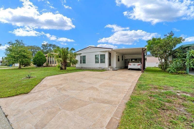 9001 SHELDON WEST DRIVE, TAMPA, FL 33626