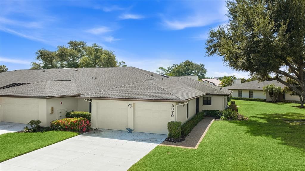 3670 GLENEAGLE DRIVE # 8A, SARASOTA, FL 34238
