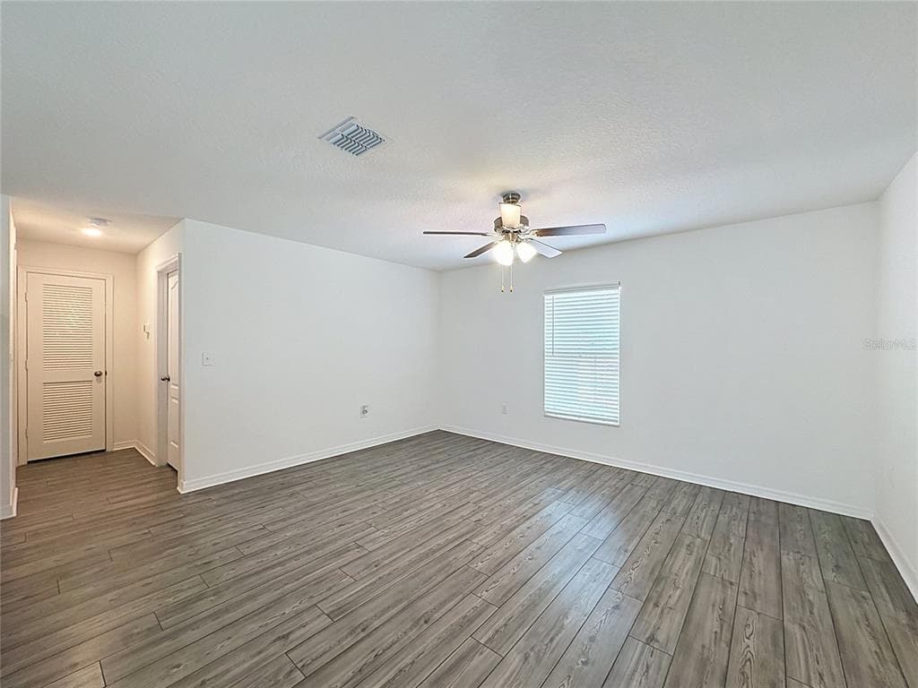1407 HILLSBOROUGH WAY, POINCIANA, FL 34759 — zdjęcie 4