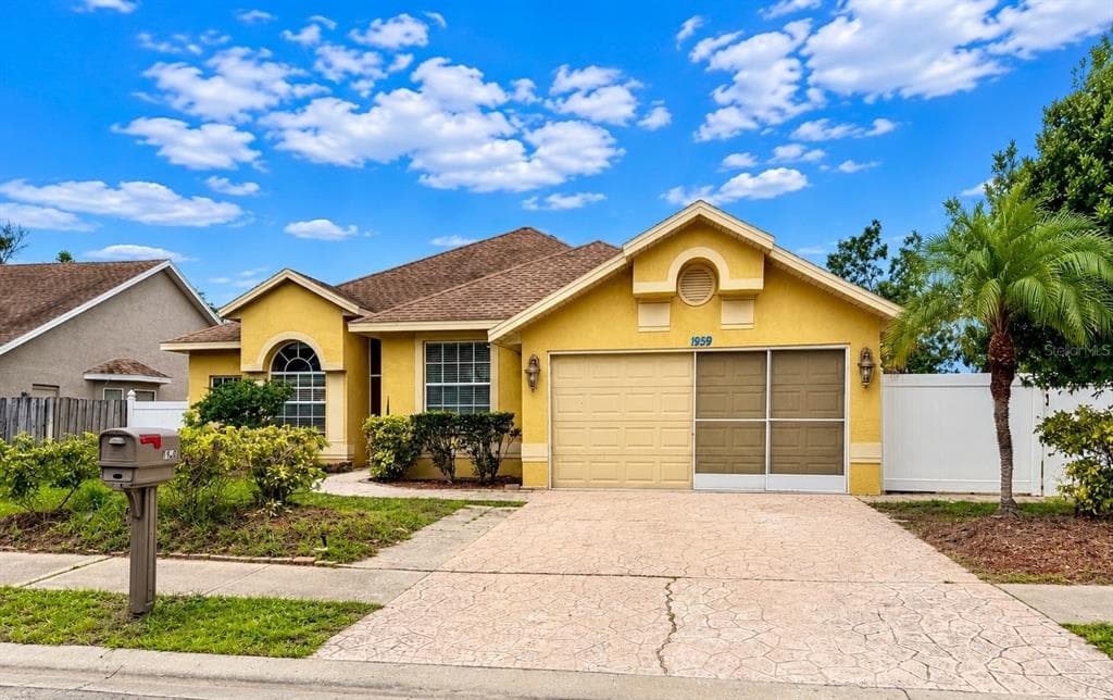 1959 WOOD TRAIL STREET, TARPON SPRINGS, FL 34689