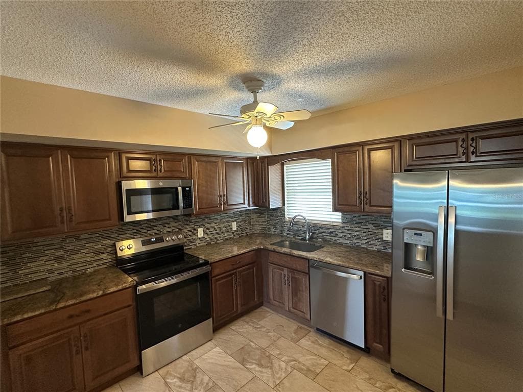 2285 ISRAELI DRIVE # 29, CLEARWATER, FL 33763 — zdjęcie 4