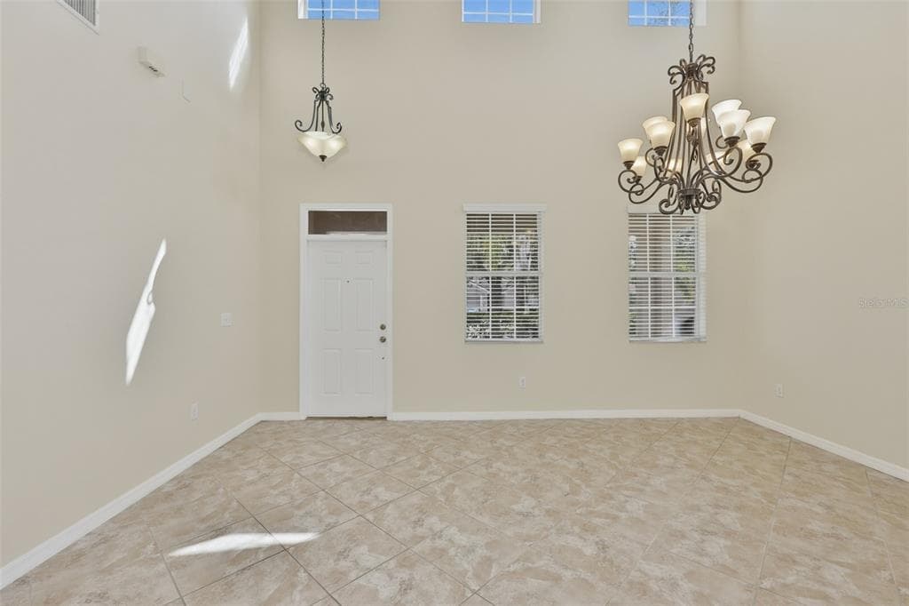 10811 KIRKWALL PORT DRIVE, WIMAUMA, FL 33598 — zdjęcie 5