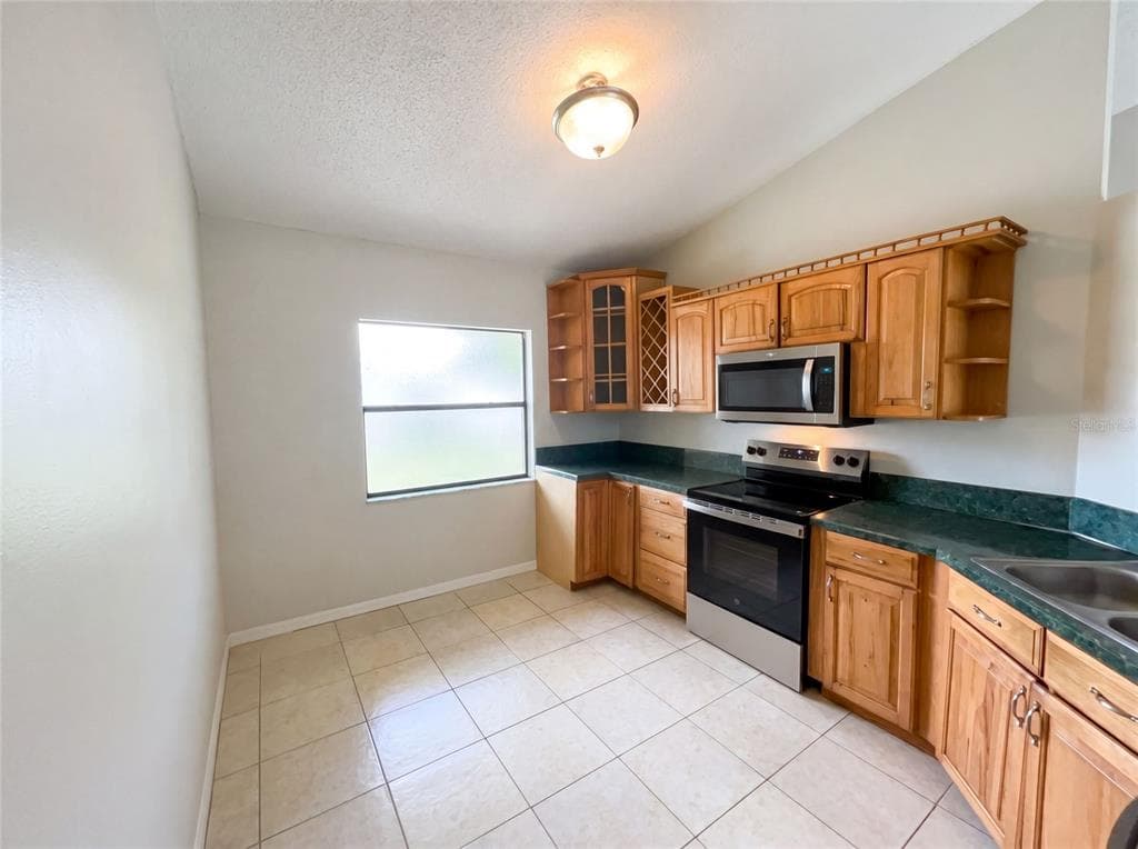 103 DULVERTON WAY, KISSIMMEE, FL 34758 — zdjęcie 2