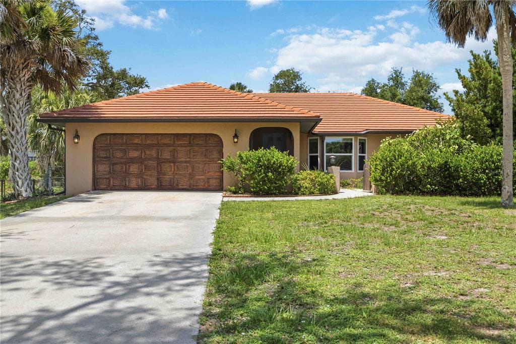 2317 GOYA DRIVE, NOKOMIS, FL 34275