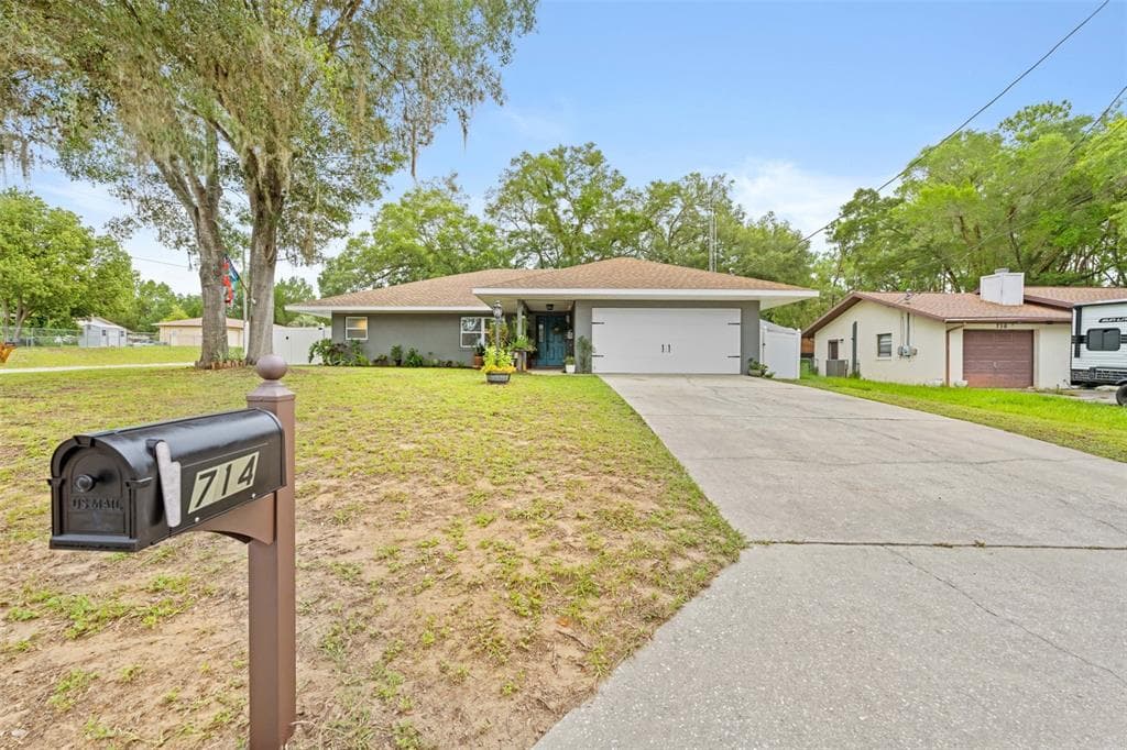 714 SPRUCE STREET, INVERNESS, FL 34452 — zdjęcie 2