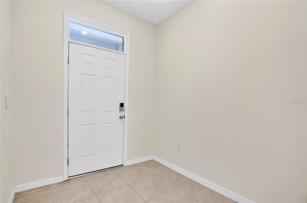 33028 TULIP PETAL LANE, WESLEY CHAPEL, FL 33545 — zdjęcie 4