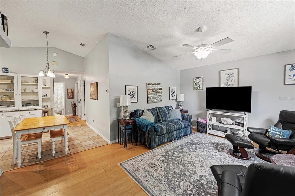 1934 29TH AVENUE N, ST PETERSBURG, FL 33713 — zdjęcie 3